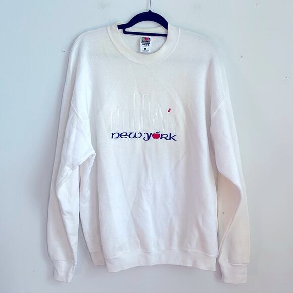 Vintage Embroidered New York City Big Apple skyline crewneck sweatshirt sz XL - Picture 1 of 8
